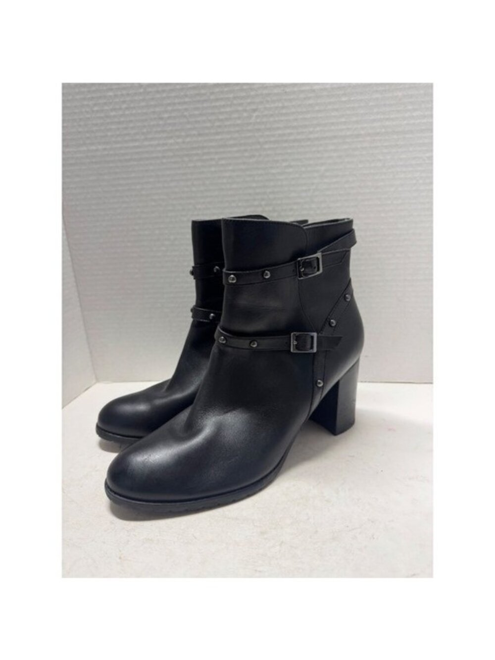 Blondo Waterproof Black Leather Studded Buckle Ankle Boots B5594-BLK Womens 10 M